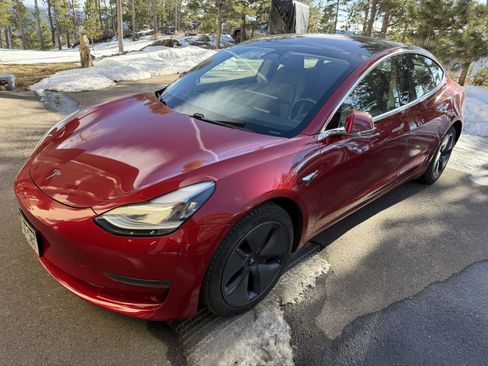 Used 2018 Tesla Model 3 Long Range image 5