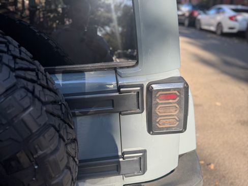 Used 2014 Jeep Wrangler Unlimited Sahara w/ Dual Top Group image 13