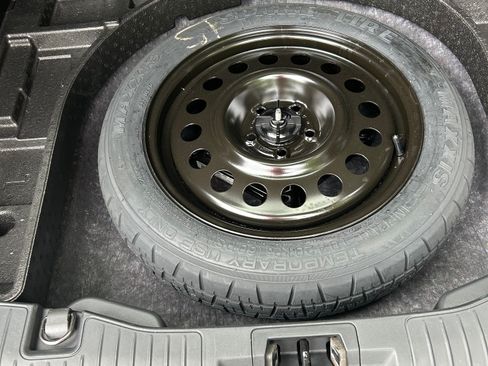 Used 2021 Ford Escape SEL FWD image 27