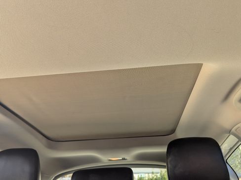 Used 2015 INFINITI QX60 FWD w/ Deluxe Touring Package image 13