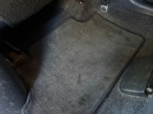 Used 2013 Scion xD image 19