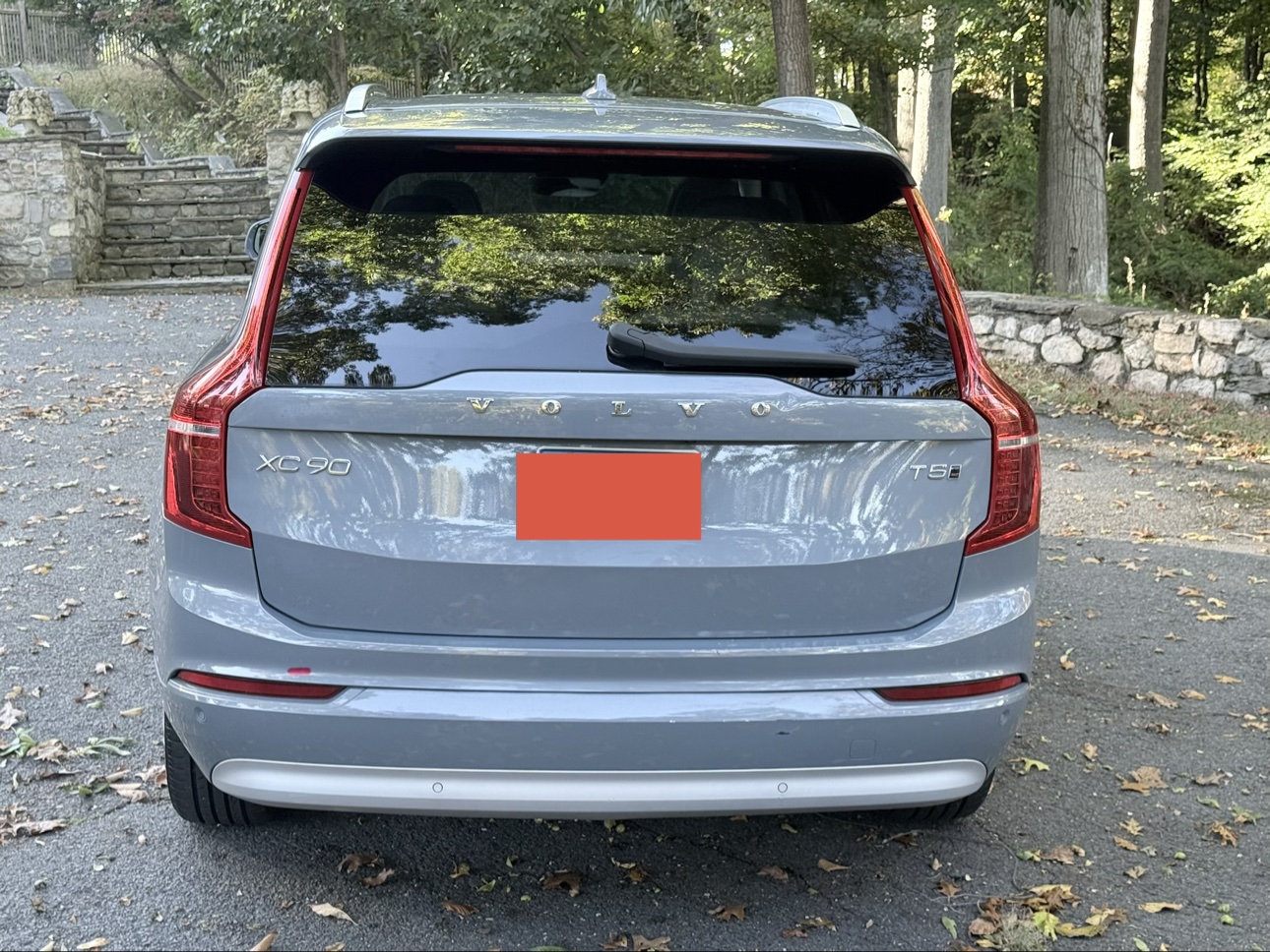 Used 2022 Volvo XC90 T5 Momentum AWD/4WD image 8