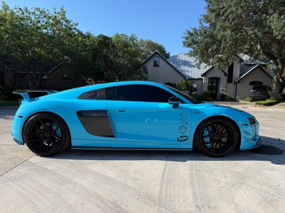 Used 2017 Audi R8 V10 plus