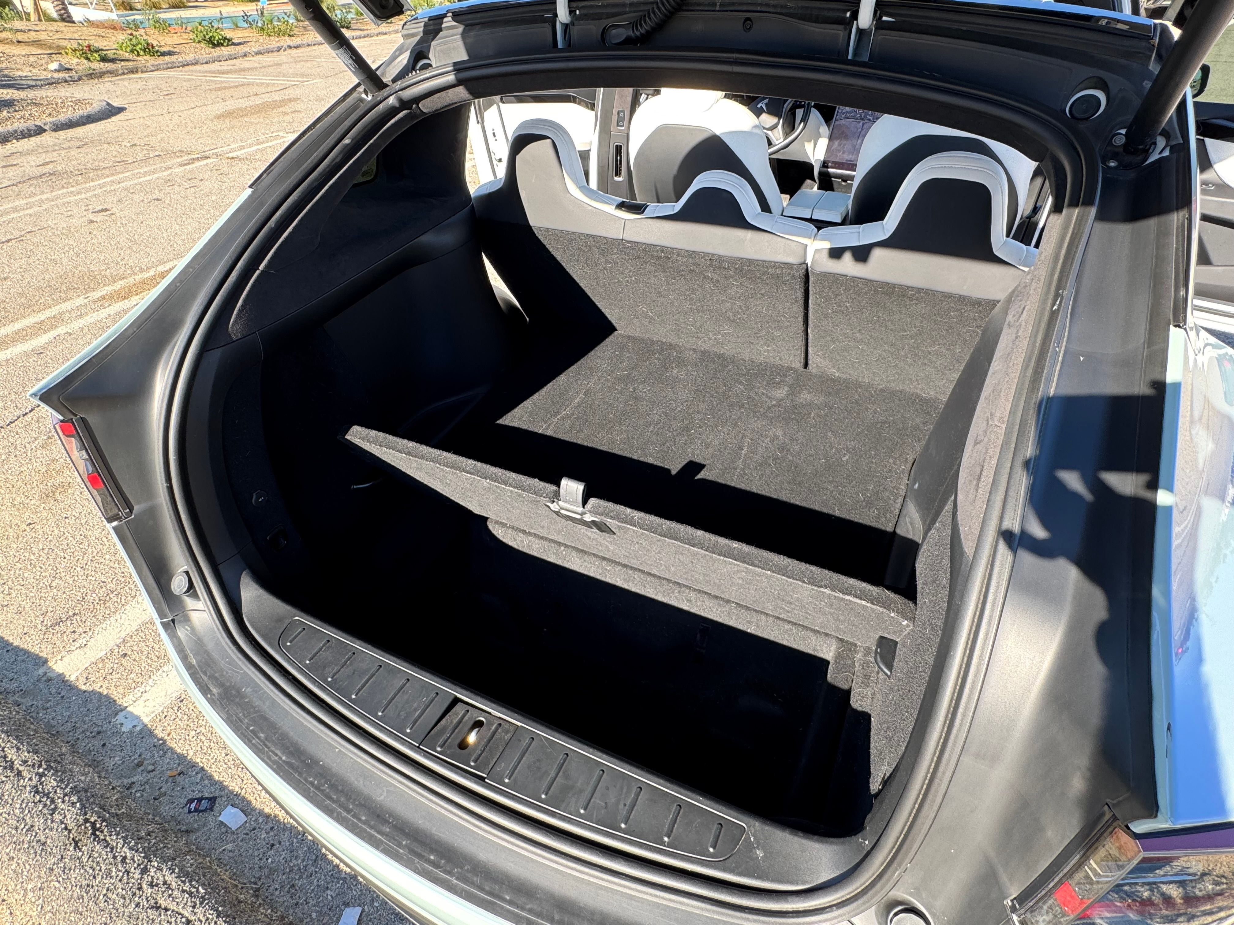 Used 2020 Tesla Model X Long Range AWD/4WD image 15