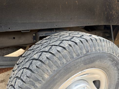 Used 1995 Dodge Ram 2500 Truck 2WD Regular Cab image 14