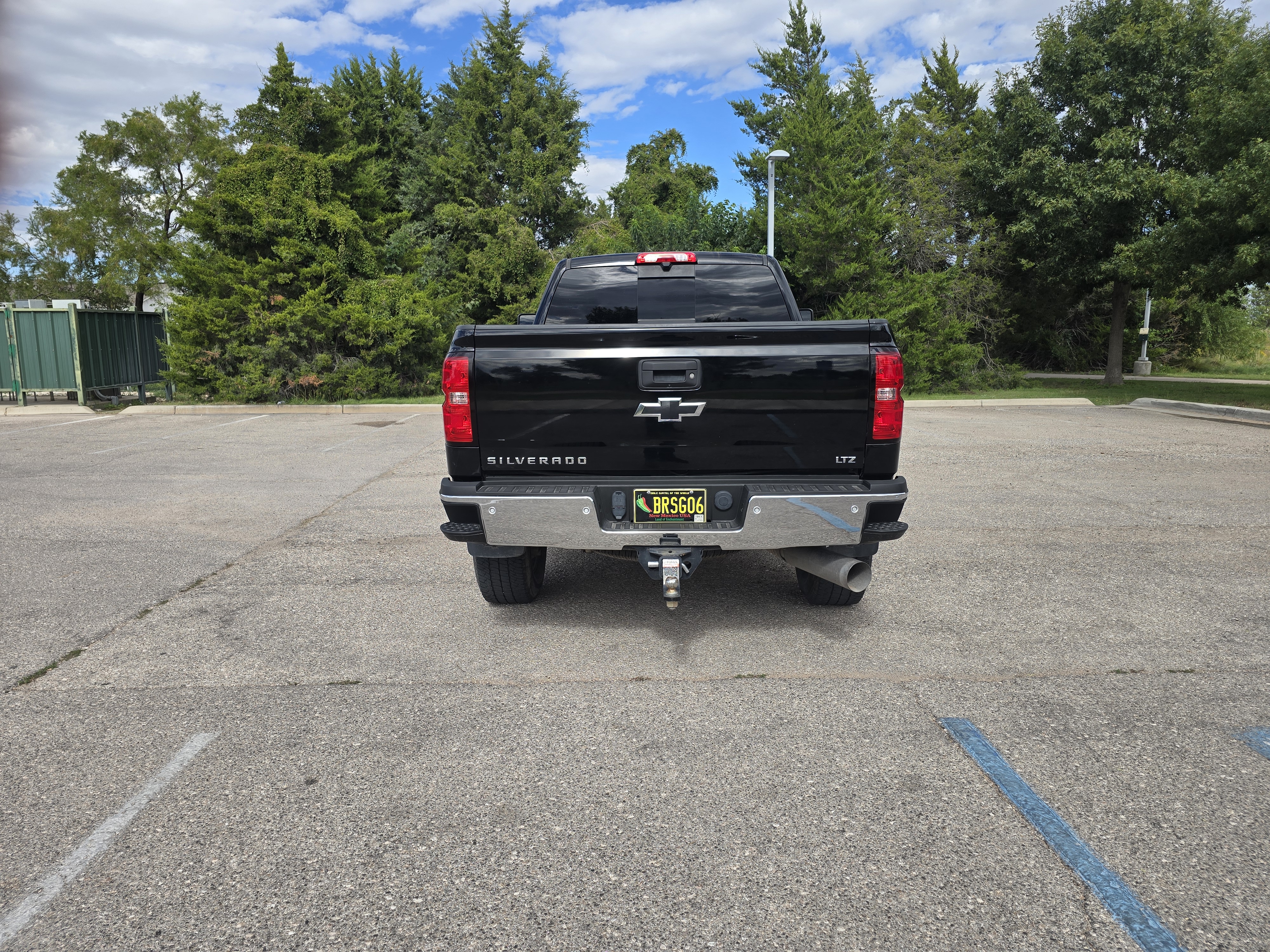 Used 2017 Chevrolet Silverado 3500 LTZ w/ Duramax Plus Package AWD/4WD image 6