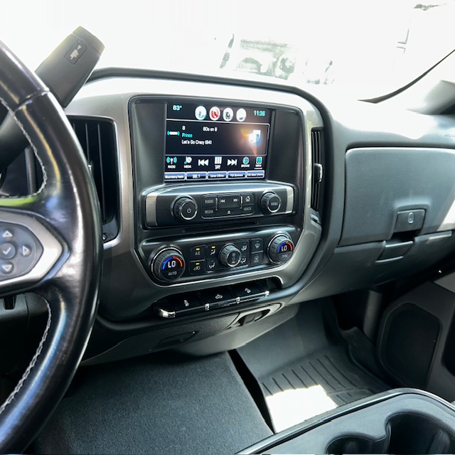 Used 2018 Chevrolet Silverado 1500 LT w/ All Star Edition AWD/4WD image 18
