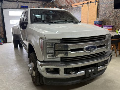 Used 2019 Ford F350 King Ranch w/ King Ranch Ultimate Package image 10