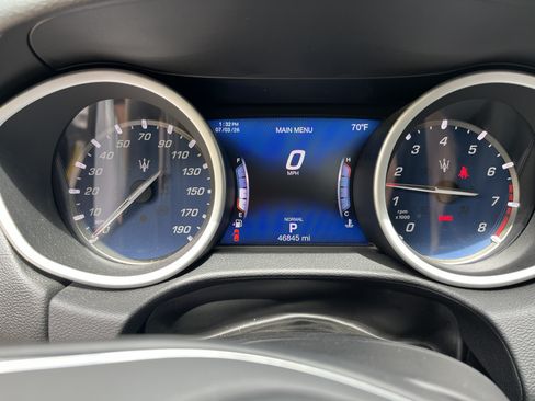 Used 2019 Maserati Ghibli RWD image 4