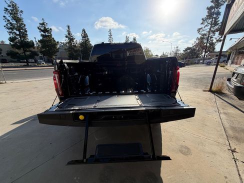 Used 2025 Ford F150 Raptor image 18