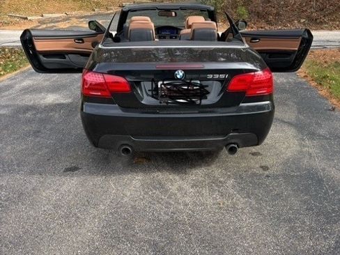 Used 2013 BMW 335i Convertible image 1