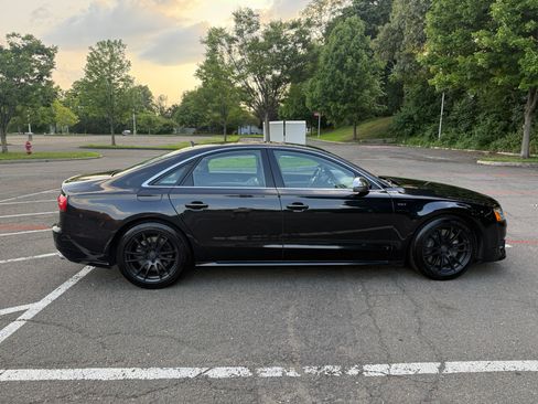 Used 2015 Audi S8 w/ S8 Driver Assistance Package AWD/4WD image 6