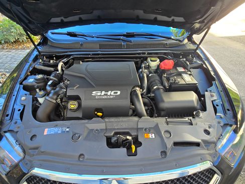 Used 2014 Ford Taurus SHO w/ Equipment Group 401A image 5