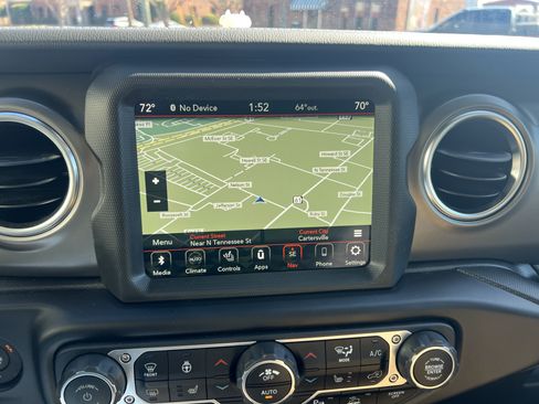 Used 2022 Jeep Gladiator Rubicon w/ LED Lighting Group image 23