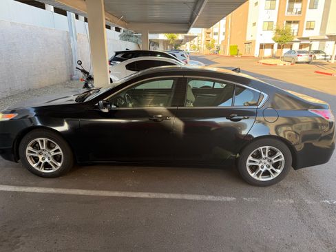 Used 2010 Acura TL FWD image 4