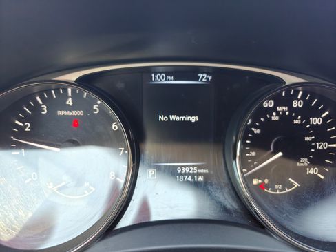 Used 2016 Nissan Rogue S image 10