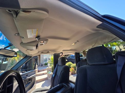 Used 2003 Chevrolet Silverado 2500 LS w/ Skid Plate Package image 26