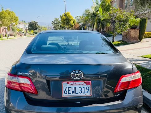 Used 2009 Toyota Camry LE image 5