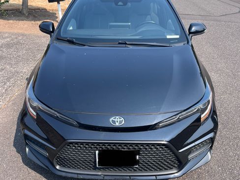 Used 2020 Toyota Corolla SE FWD image 6