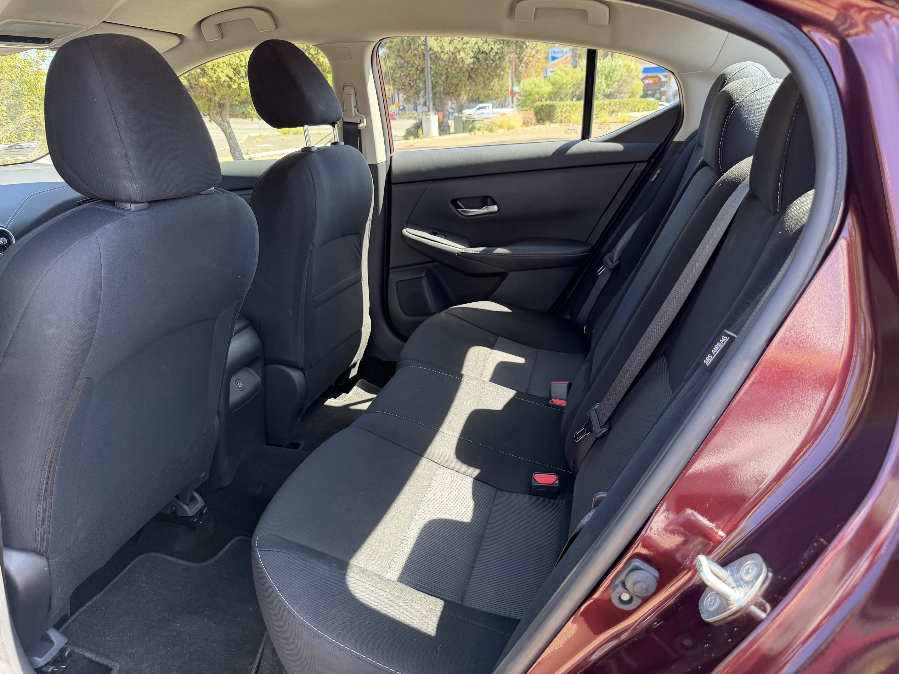 Used 2022 Nissan Sentra SV FWD image 15