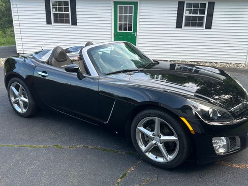 Used 2007 Saturn Sky Red Line RWD image 22