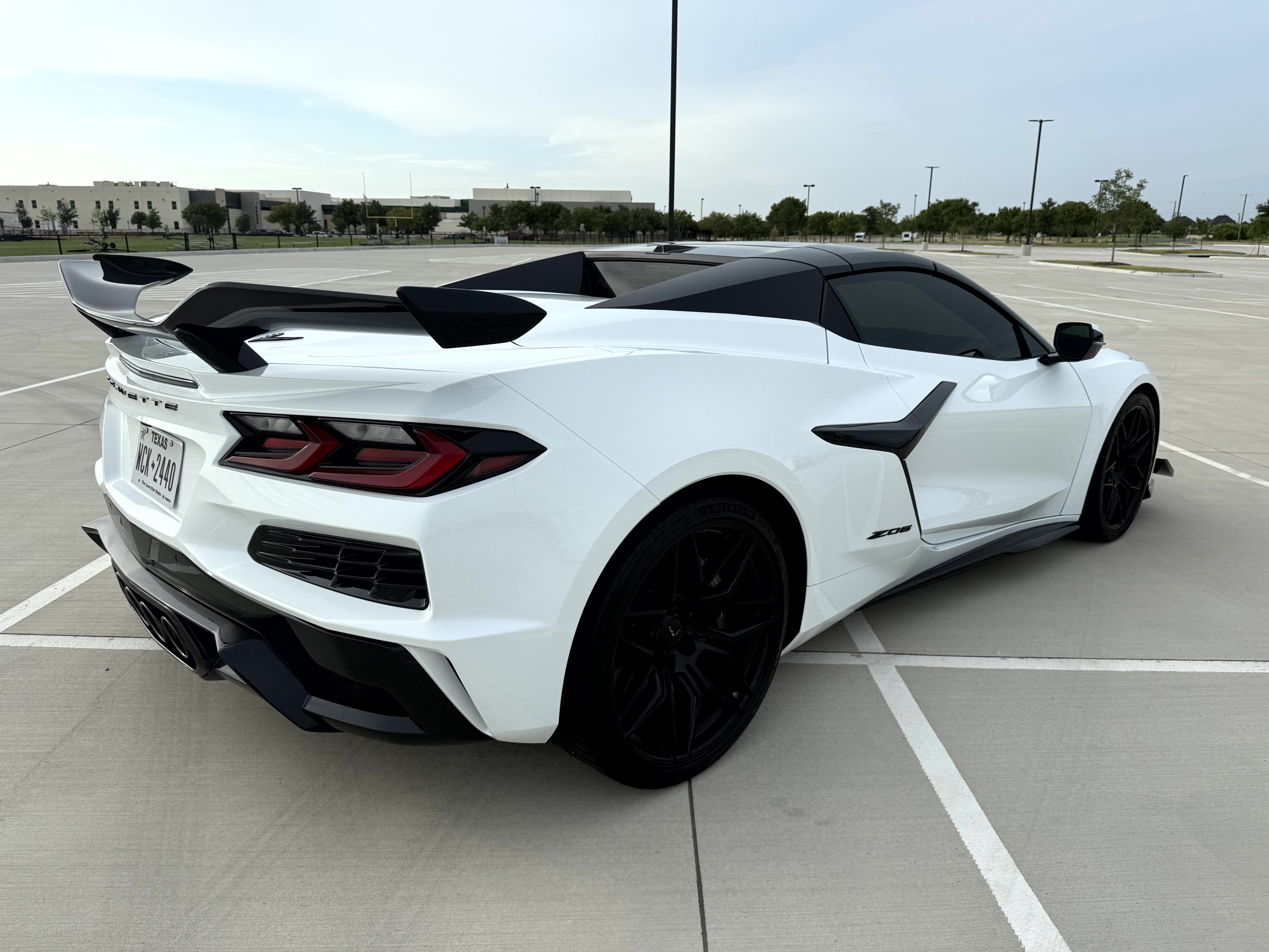 Used 2025 Chevrolet Corvette Z06 w/ Z07 Performance Package RWD image 9
