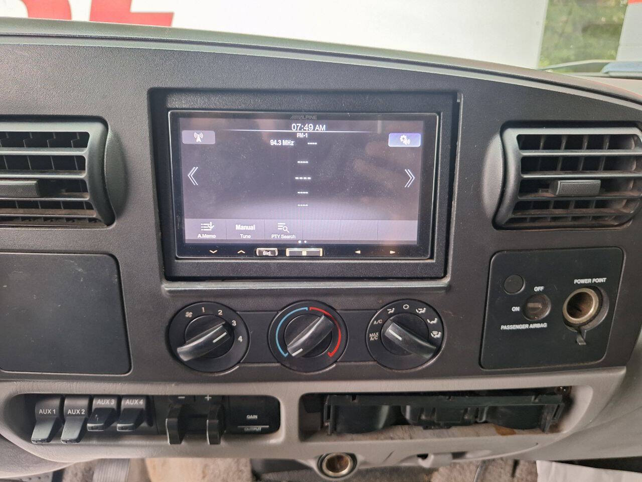 Used 2006 Ford F250 XL AWD/4WD image 15