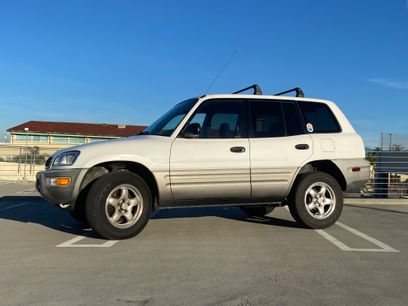 Used 1998 Toyota RAV4 2WD 4-Door