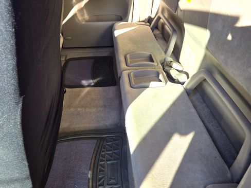 Used 2006 Toyota Tacoma 4x4 Access Cab V6 image 8