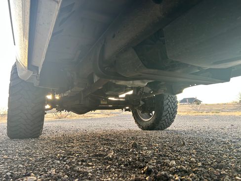 Used 2001 Ford F250 Short Bed image 14