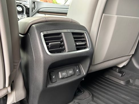 Used 2021 Acura RDX AWD w/ Advance Package image 16