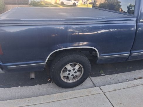 Used 1995 GMC Sierra 1500 2WD Extended Cab image 9