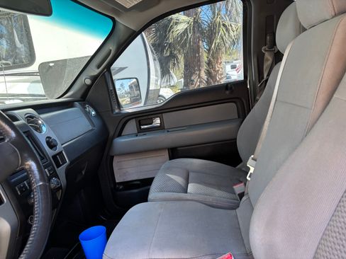 Used 2012 Ford F150 XLT w/ XLT Chrome Pkg image 15