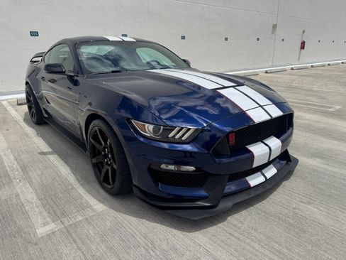 Used 2018 Ford Mustang Shelby GT350R w/ GT350R Equipment Group 920A image 4