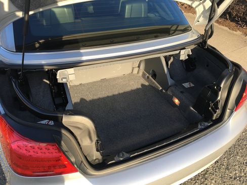 Used 2011 BMW 328i Convertible image 15