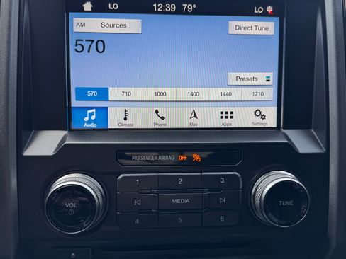 Used 2018 Ford F150 Raptor w/ Equipment Group 802A Luxury AWD/4WD image 12