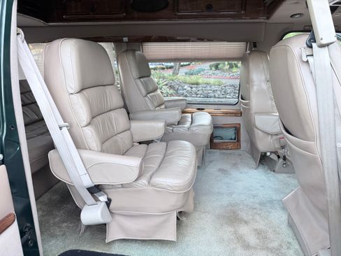 Used 2002 Dodge B1500 image 20