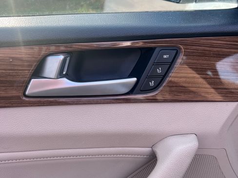 Used 2015 Hyundai Sonata Limited w/ Option Group 06 image 17