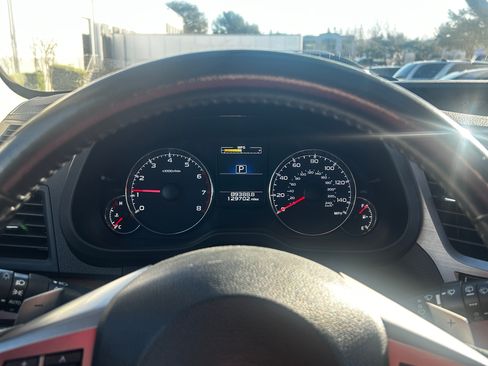 Used 2013 Subaru Outback 2.5i Limited w/ Moonroof Pkg image 17