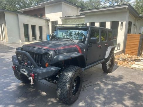 Used 2013 Jeep Wrangler Unlimited Sport AWD/4WD image 6