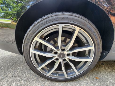 Used 2010 Volkswagen Passat Komfort FWD image 16