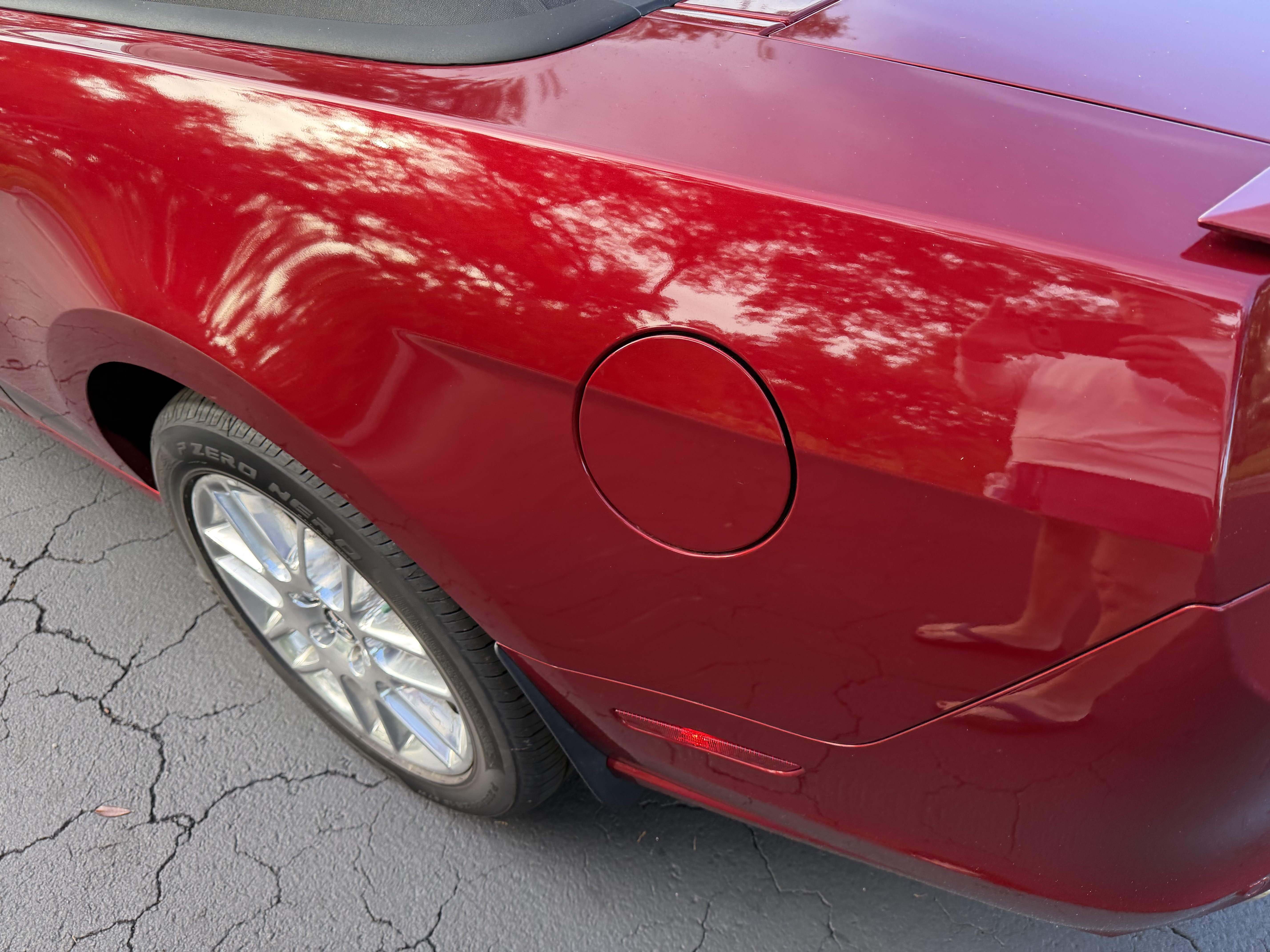 Used 2014 Ford Mustang Premium w/ Equipment Group 202A RWD image 15