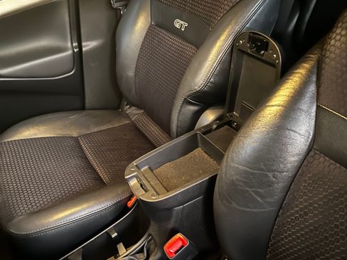 Used 2009 Pontiac Vibe GT FWD image 10