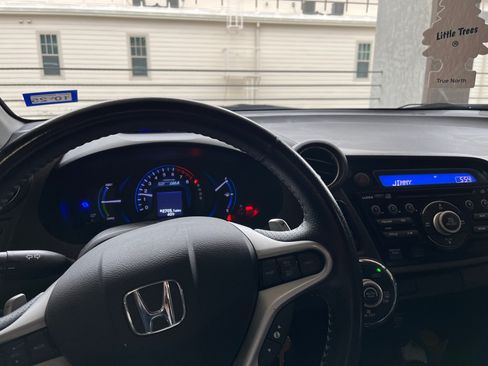 Used 2014 Honda Insight EX image 16