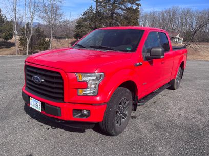 Used 2016 Ford F150 XLT w/ Equipment Group 301A Mid