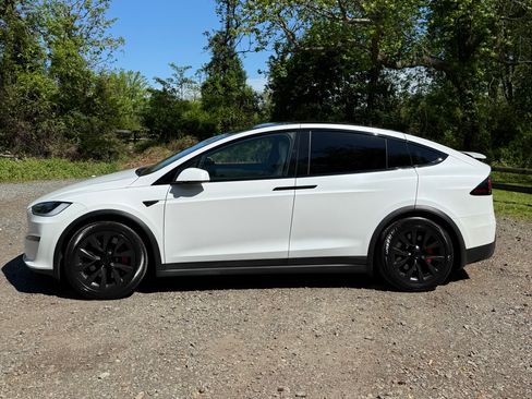 Used 2024 Tesla Model X Plaid AWD/4WD image 1