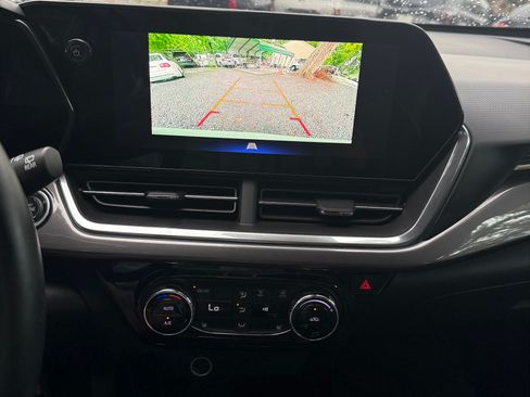 Used 2024 Chevrolet Trax ACTIV w/ Driver Confidence Package FWD image 17