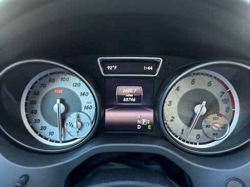 Used 2015 Mercedes-Benz CLA 250 4MATIC image 10