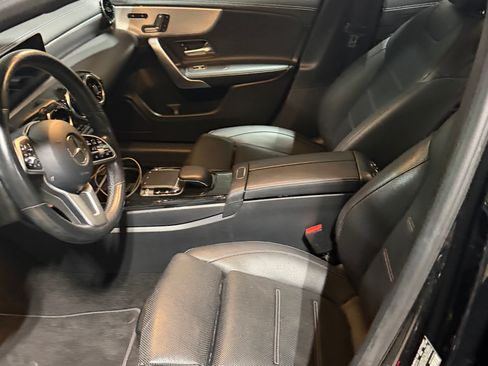 Used 2020 Mercedes-Benz A 220 4MATIC image 5