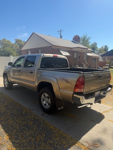 Used 2007 Toyota Tacoma 4x4 Double Cab image 2